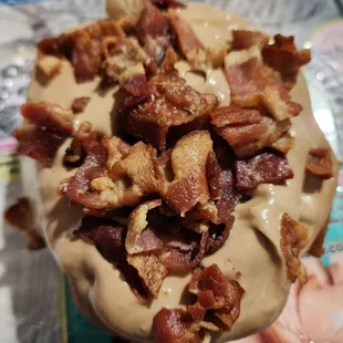 Maple BACON Cinnamon Roll!!!