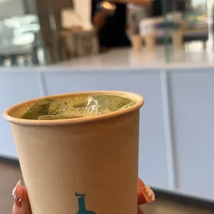 seasonal matcha w oat milk