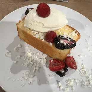 Vanilla Pound Cake