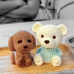 Little bear Mousse cake and puppy mousse cake | @whaevaeats