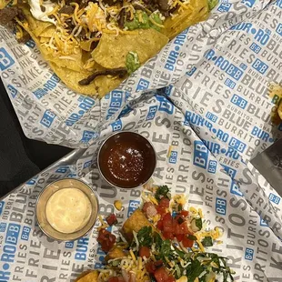 Carne asada chips (average) and 3 rolled tacos (amazing)