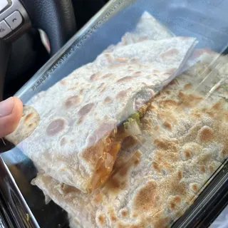 Pollo Asado Quesadilla
