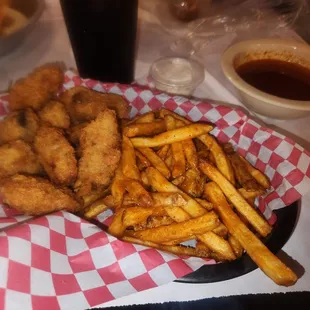 Fried Oysters with Cajun Fries