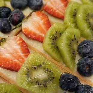 Vanilla-Bean Custard Fruit Tarts