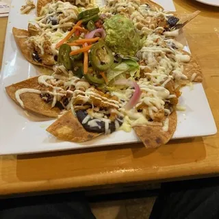 Tinga Chicken Nachos