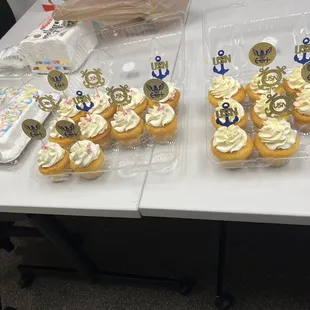 I got their vanilla and strawberry cupcakes.