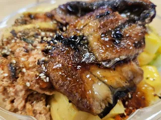 Johnny's Poki Bowl