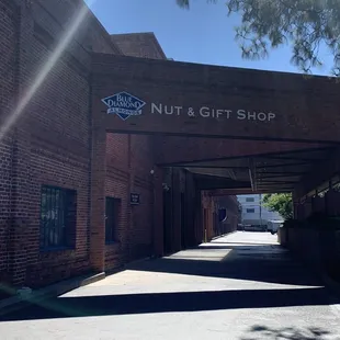 Parking near entrance