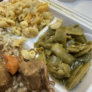 Stew Beef  Green beans  Mac &apos;N&apos; Cheese