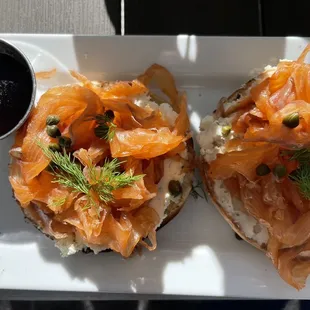 Lox Bagel