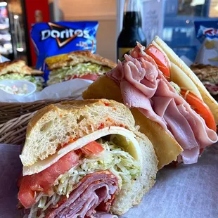 a ham sandwich and chips