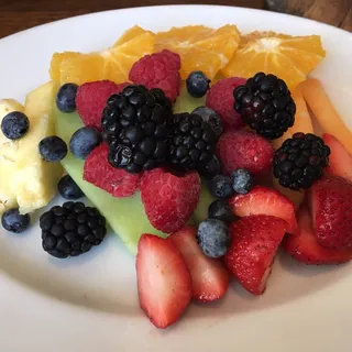 Seasonal Fruit Plate