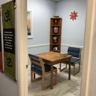 Quiet room for psychic readings.