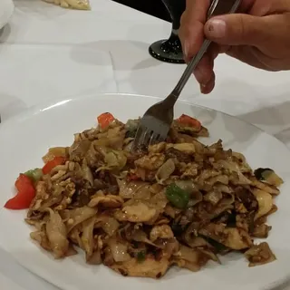 Drunken Noodle