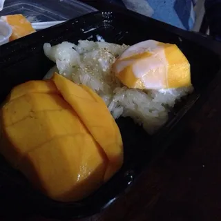Sweet Sticky Rice with Mango