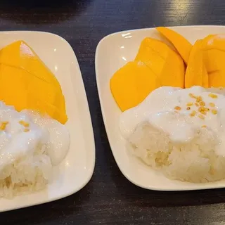 Mango and sticky rice
