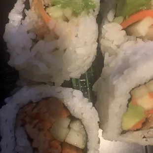 It had too much rice and the tuna was warm.
