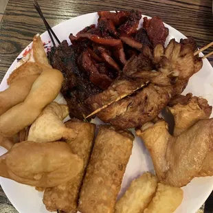 Our Pupu platter. Lots of chicken. Lol