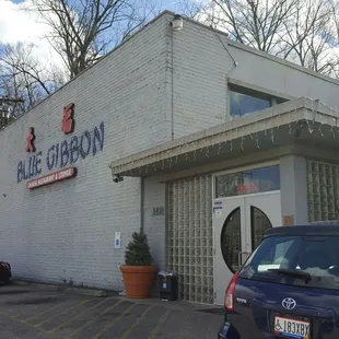 Storefront for Blue Gibbon