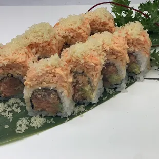 DYNAMITE ROLL