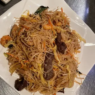 ramen and noodles, food