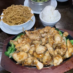 Teriyaki chicken, noodles and steam rice