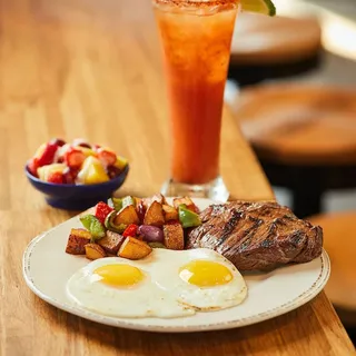 Carne Asada & Huevos