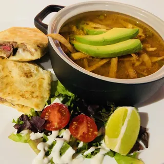 Sopa Azteca