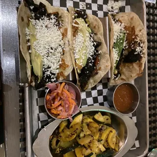 Tacos Huitlacoche