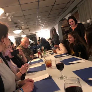 sushi and sashimi, interior