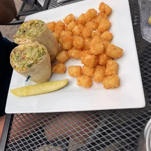 VEGAN-MEXI WRAP with SIDE TOTS