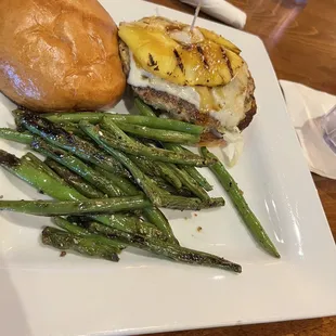 HAWAIIAN TURKEY BURGER