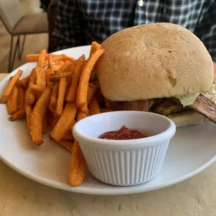 Old Tortuga Grilled Chicken Sandwich