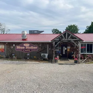 Blue Holler Cafe