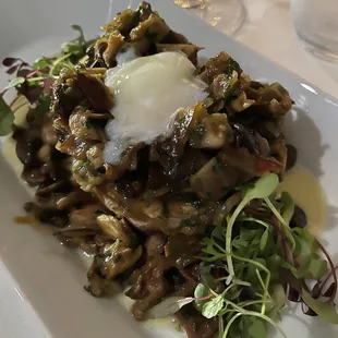 Mushrooms &amp; Toast