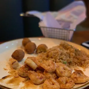 Blue Hook Cajun Seafood & Bar