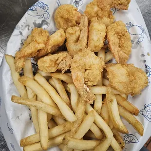 Fried shrimp and fries.