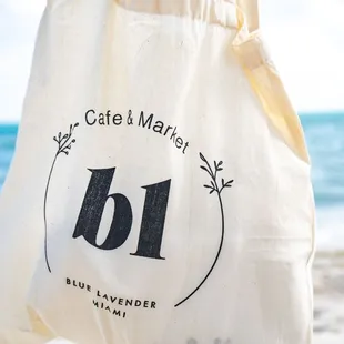 a tote bag on the beach