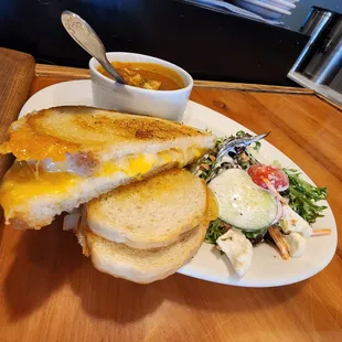 BEST tomato soup and grilled cheese. So comfy food.