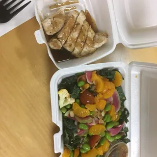 Thai Chicken Quinoa Salad