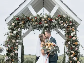 Lisa VanHorton Weddings