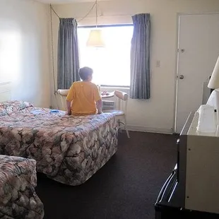 Blue Marlin Motel - motel room