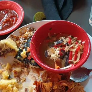 Buffet food! Desserts!