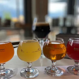 Beer flight - 4oz pours