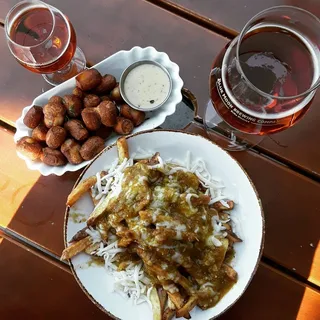 Green Chile Cheese Fries