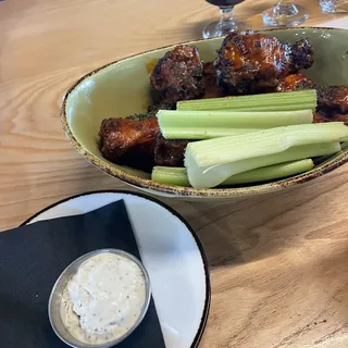 Tap House Chicken Wings