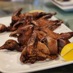 food, chicken wings and fried chicken