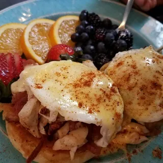 Crab and Pig Benedict