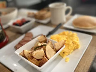 New Day Brunch House