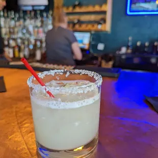 a margarita in a glass